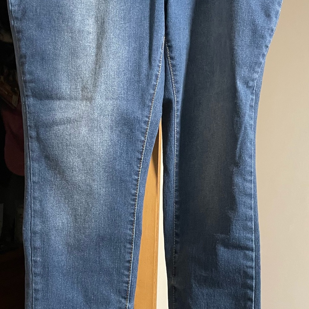 Fashion Nova Women's Straight Leg Blue Jeans